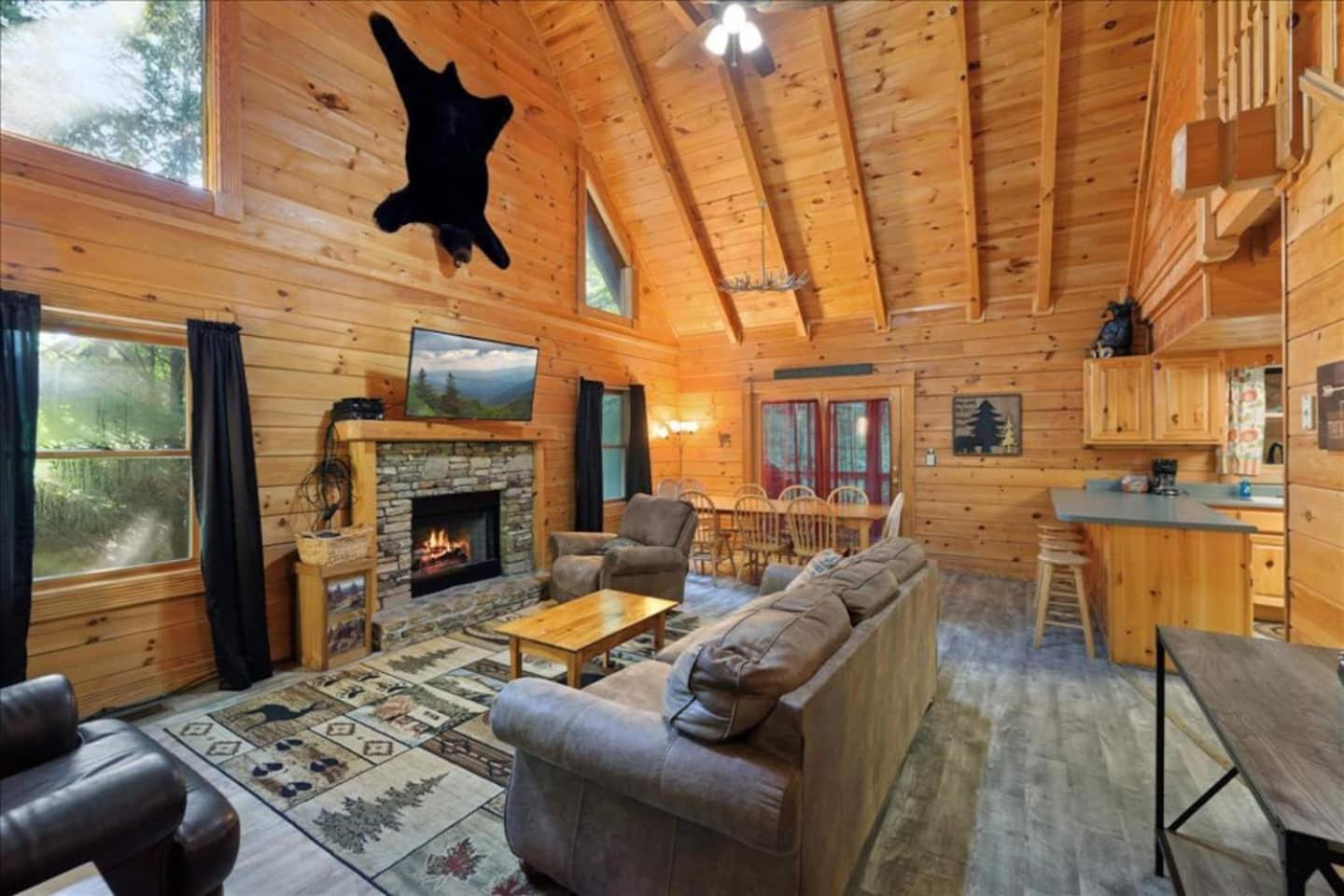 5Br Smoky Cabin Hot Tub, Games, 1 Mi To Parkway Pigeon Forge Bagian luar foto